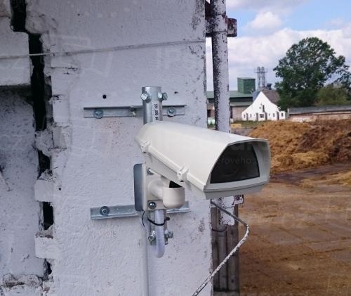 Instalace IP kamery VIVOTEK IP816A-HP do krytu pro sledování vjezdu do areálu